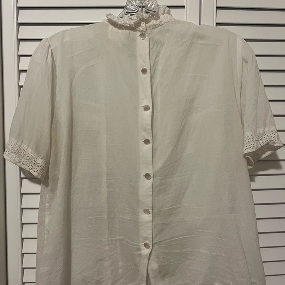 Sezane Anne Lace Ruffle Button Back White Short Sleeve Blouse Size 38 French 6 - Picture 3 of 4